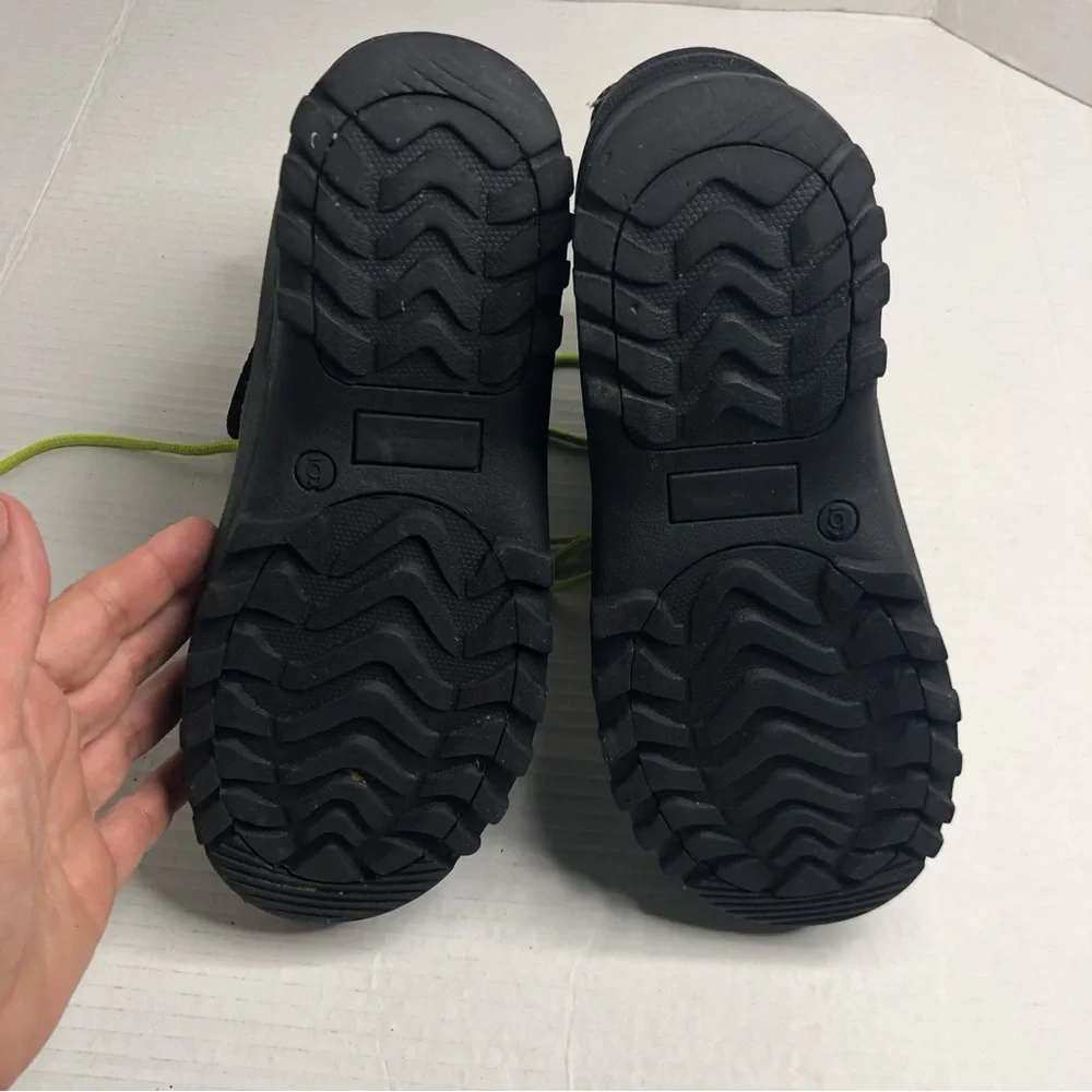 Circo Snow Boots Mens Size 6 Womens 8.5 Black Gray Lace Up